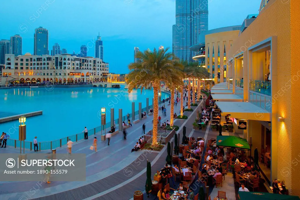 Restaurants near the Fountain, The Dubai Mall, Dubai, United Arab Emirates, Middle East