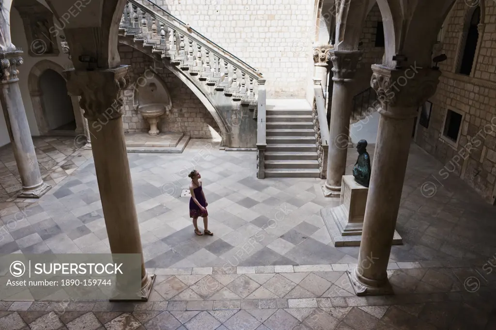 Tourists visiting the Rectors Palace, Dubrovnik, Croatia, Europe