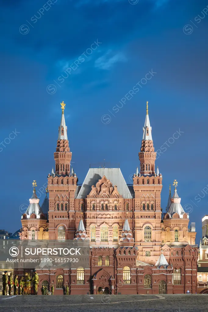 Exterior of State Historical Museum at night, Red Square, UNESCO World Heritage Site, Moscow, Moscow Oblast, Russia, Europe