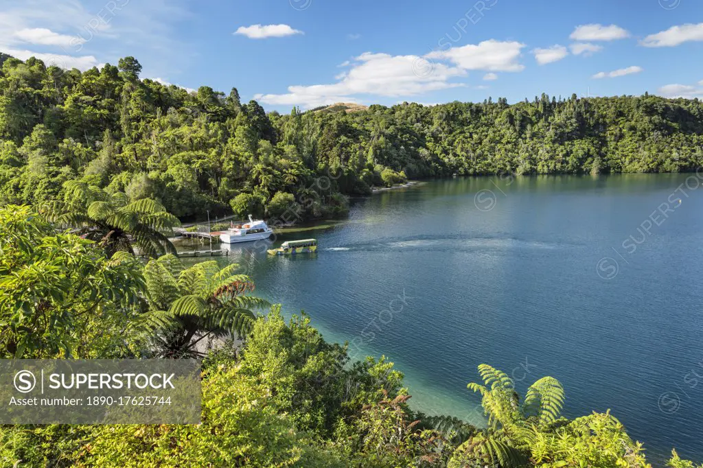 Lake Tarawera, Rotorua, North Island, New Zealand, Pacific