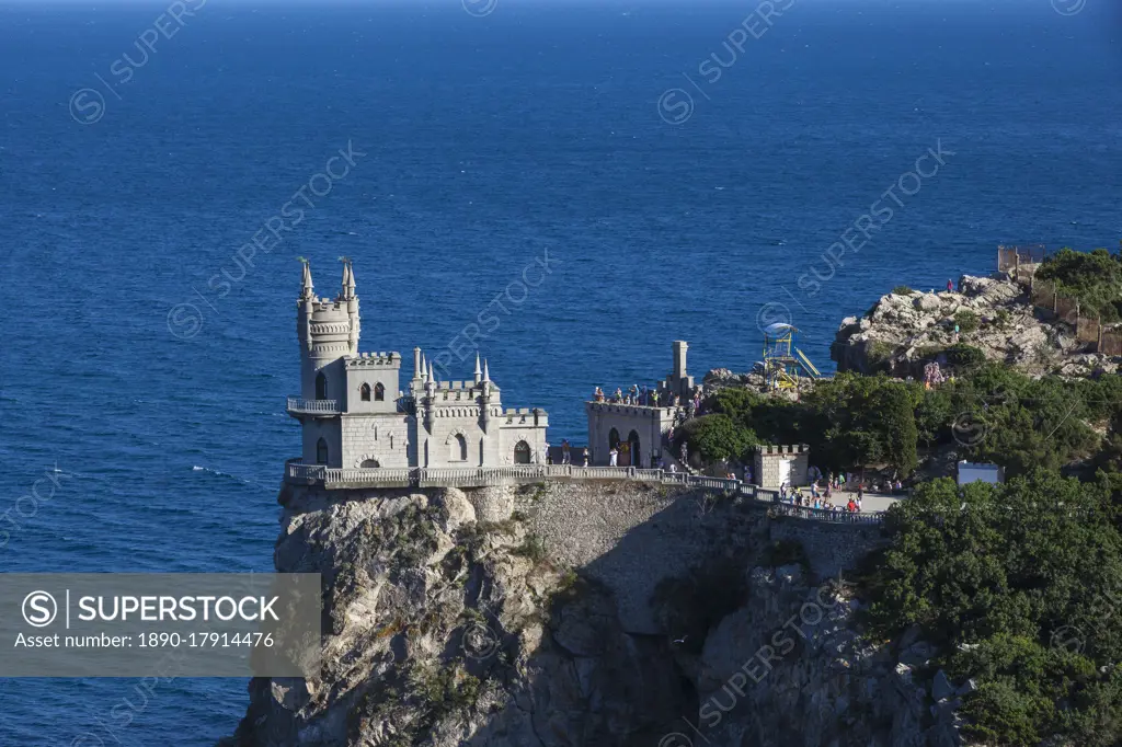 The Swallow's Nest castle perched on Aurora Cliff, Yalta, Crimea, Ukraine, Europe