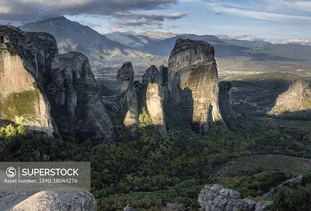 Pillars of Meteora at sunrise, Meteora, Thessaly, Greece, Europe