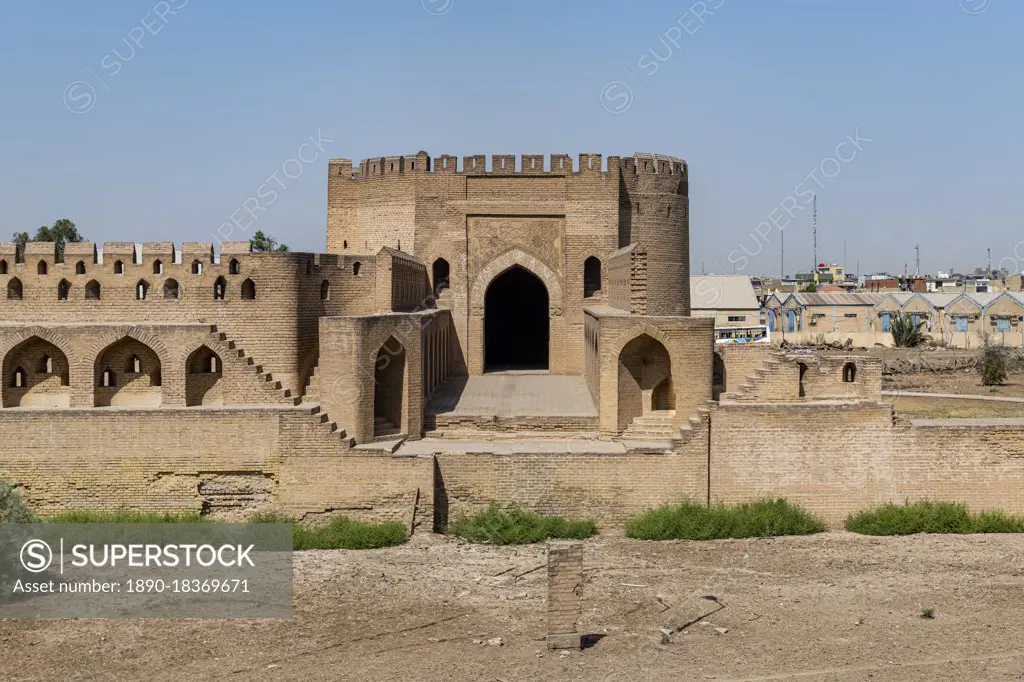 Bab Al-Wastani, old city gate, Baghdad, Iraq, Middle East