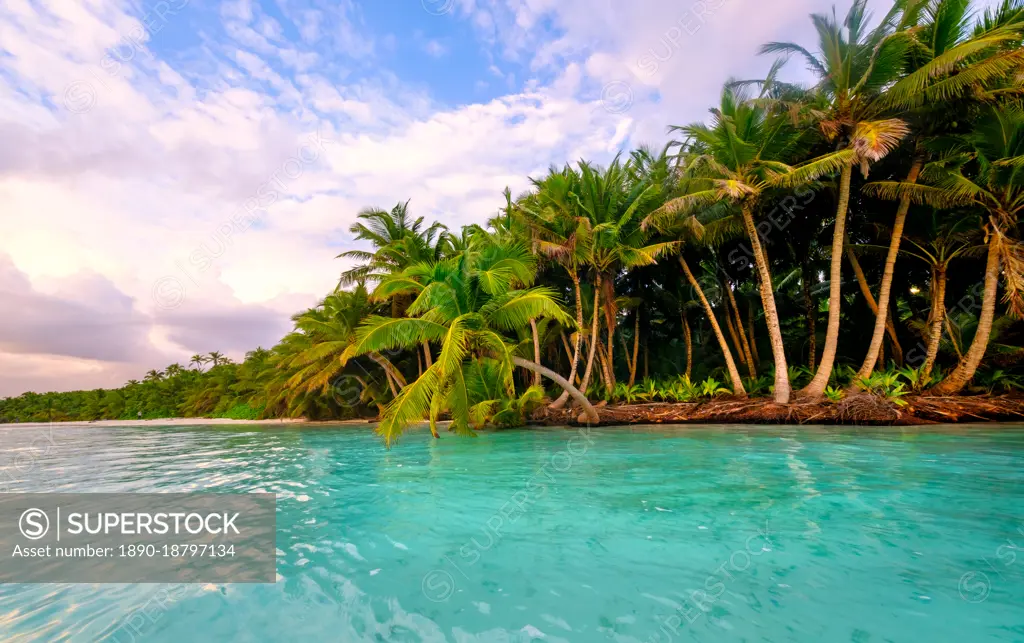 Sunrise, Scout Park Beach, Cocos (Keeling) Islands, Indian Ocean, Asia