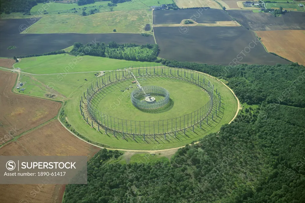 Large circular aerial at RAF Chicksands, a communications centre operated by the U.S. Air Force, near Shefford, Bedfordshire, England, United Kingdom,...