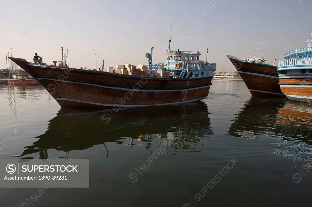 Traditional dhow at the Dhow Wharfage, Dubai Creek, Dubai, United Arab Emirates, Middle East