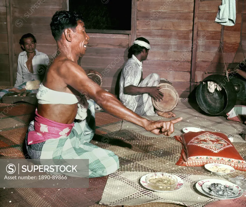 Folk medicine practitioner, Bomoh, Malaysia, Southeast Asia, Asia