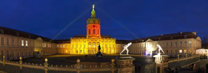 Christmas market at Schloss Charlottenburg Charlottenburg Castle, illuminated at night, Berlin, Germany, Europe