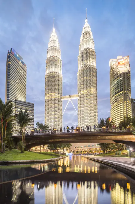 Petronas Twin Towers at night, Kuala Lumpur, Malaysia, Southeast Asia, Asia