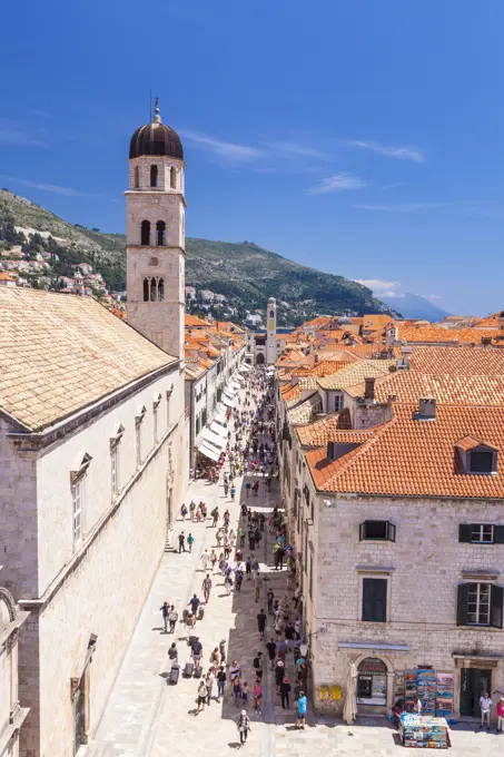 Rooftop view of Main Street Placa, Stradun, Dubrovnik Old Town, UNESCO World Heritage Site, Dubrovnik, Dalmatian Coast, Croatia, Europe