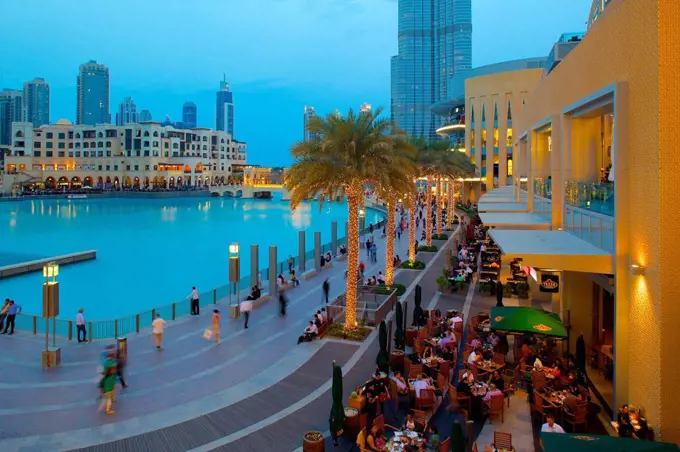 Restaurants near the Fountain, The Dubai Mall, Dubai, United Arab Emirates, Middle East