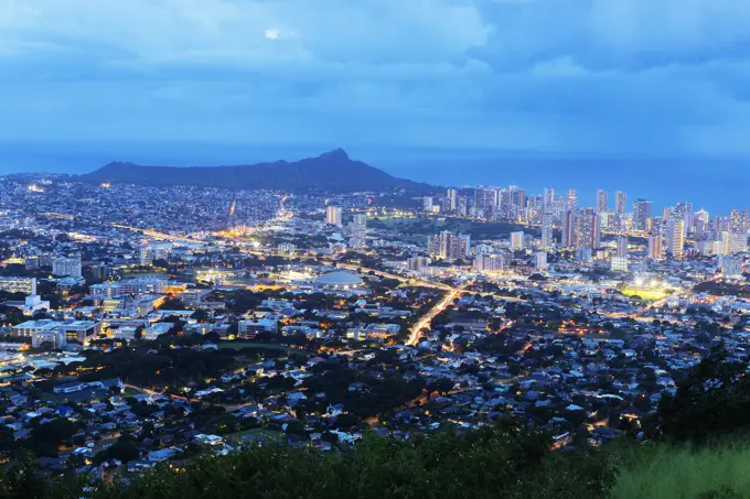 Honolulu, night view of Waikiki and Diamond Head, Oahu Island, Hawaii, United States of America, North America