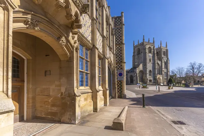 View of Saturday Market Place and King's Lynn Minster (St. Margaret's Church), Kings Lynn, Norfolk, England, United Kingdom, Europe