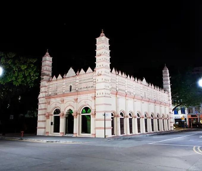 Facade of a shrine, Nagore Durgha, Telok Ayer, Chinatown, Singapore