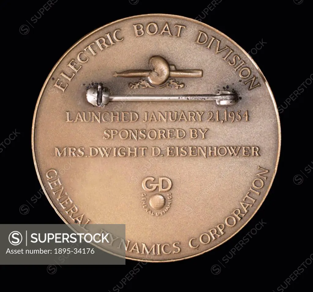 Medal commemorating the launch of USS Nautilus, the World´s First Nuclear Powered Vessel’, on 21 January 1954. The inscription on the reverse of the ...