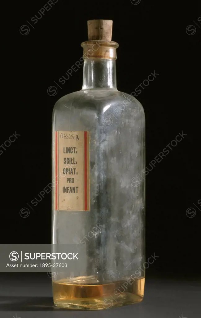 Glass shop round for tincture of chloroform and morphine, 1920-1960.