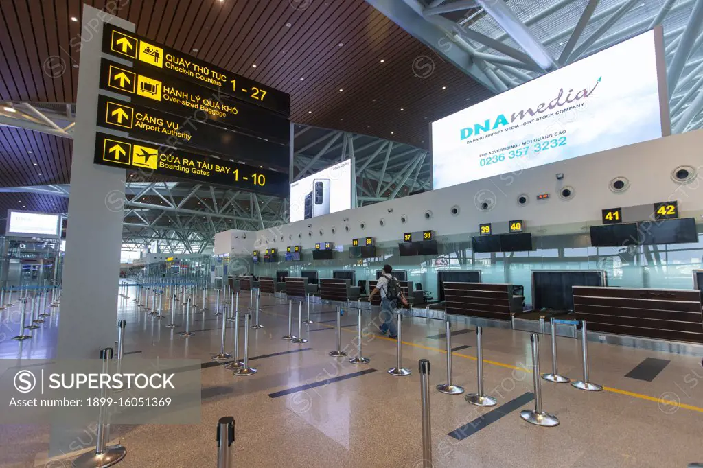 Da Nang, Vietnam. 22nd, March 2020. Da Nang International Airport is deserted after the Prime Minister of Vietnam ordered the suspension of all international flights. Vietnam has also suspended the entry of all foreigners from March 22, 2020, to limit the spread of COVID-19. (Photo credit: Gonzales Photo - Michael Hornbogen).