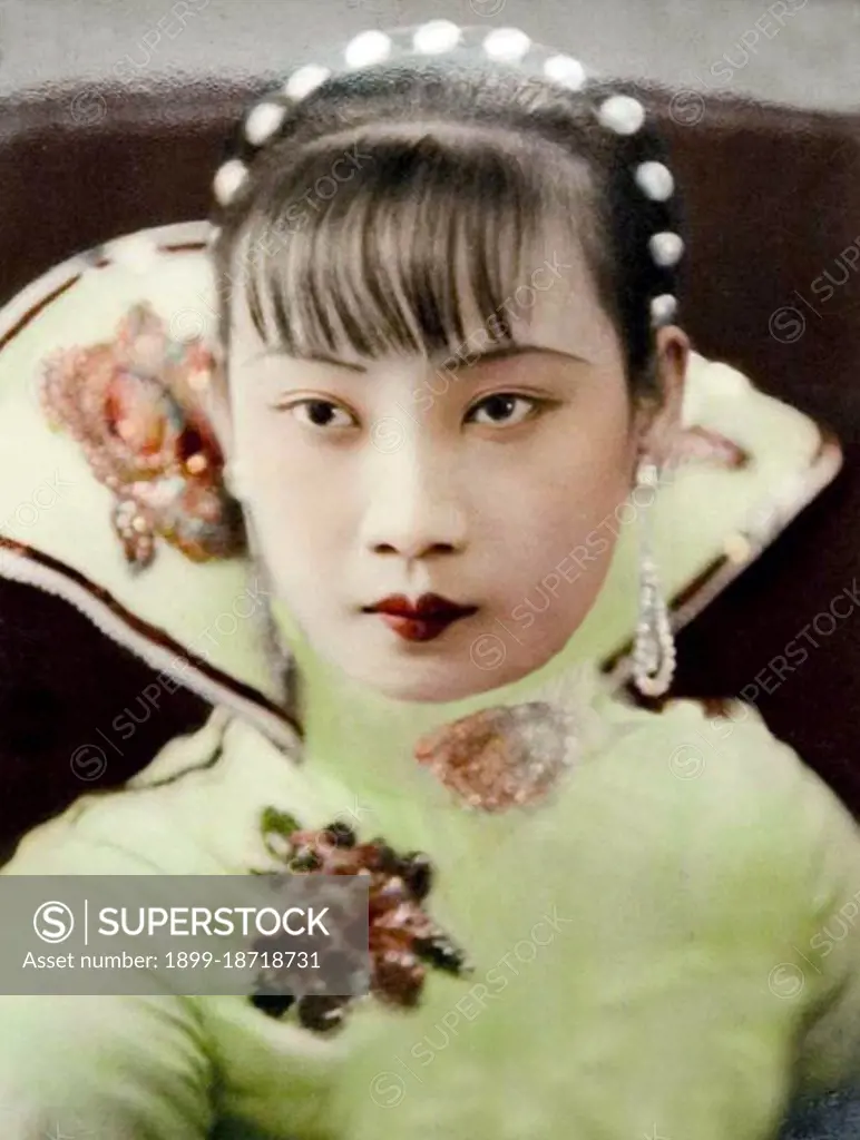 Hu Die (1907-1989) had a career as a film actress from the late 1920s to the 1960s. She had her most brilliant period in the 1930s and the 1940s. Early in the 1930s, she played the leading role in China's first sound film, 'The Singsong Girl', in which she portrays a kindhearted but somewhat ignorant woman who endures her husband's mistreatment and oppression without the slightest resistance. In 'The River Flows Rampant', the first film made by the left-wing dramatists, she plays the role of Xiujuan, a woman who is filled with the spirit of resistance and has a rich inner world in her heart. Her performance won favorable comments. Hu Die played a full spectrum of characters, including a maidservant, a loving mother, a woman school teacher, an actress, a prostitute, a dancing girl, the daughter of a rich family, a laboring woman, and a factory worker. She had attractive, unconventional qualities, and her performances were gentle, honest, refined and sweet. The audiences call her a film 