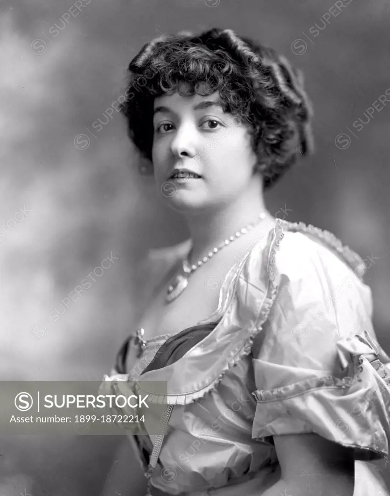 Millicent Hearst portrait circa early 1900s. 