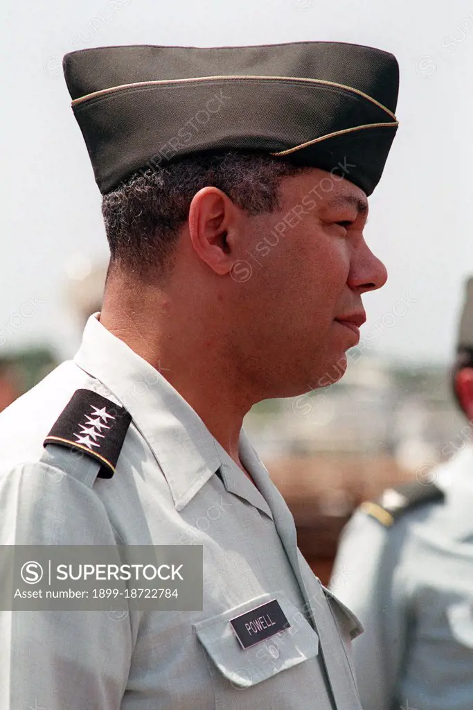 DESERT SHIELD - General Colin Powell. 