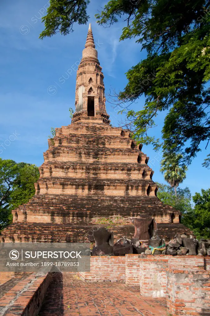 Ayutthaya (Ayudhya) was a Siamese kingdom that existed from 1351 to 1767. Ayutthaya was friendly towards foreign traders, including the Chinese, Vietnamese (Annamese), Indians, Japanese and Persians, and later the Portuguese, Spanish, Dutch and French, permitting them to set up villages outside the city walls. In the sixteenth century, it was described by foreign traders as one of the biggest and wealthiest cities in the East. The court of King Narai (1656-1688) had strong links with that of King Louis XIV of France, whose ambassadors compared the city in size and wealth to Paris.