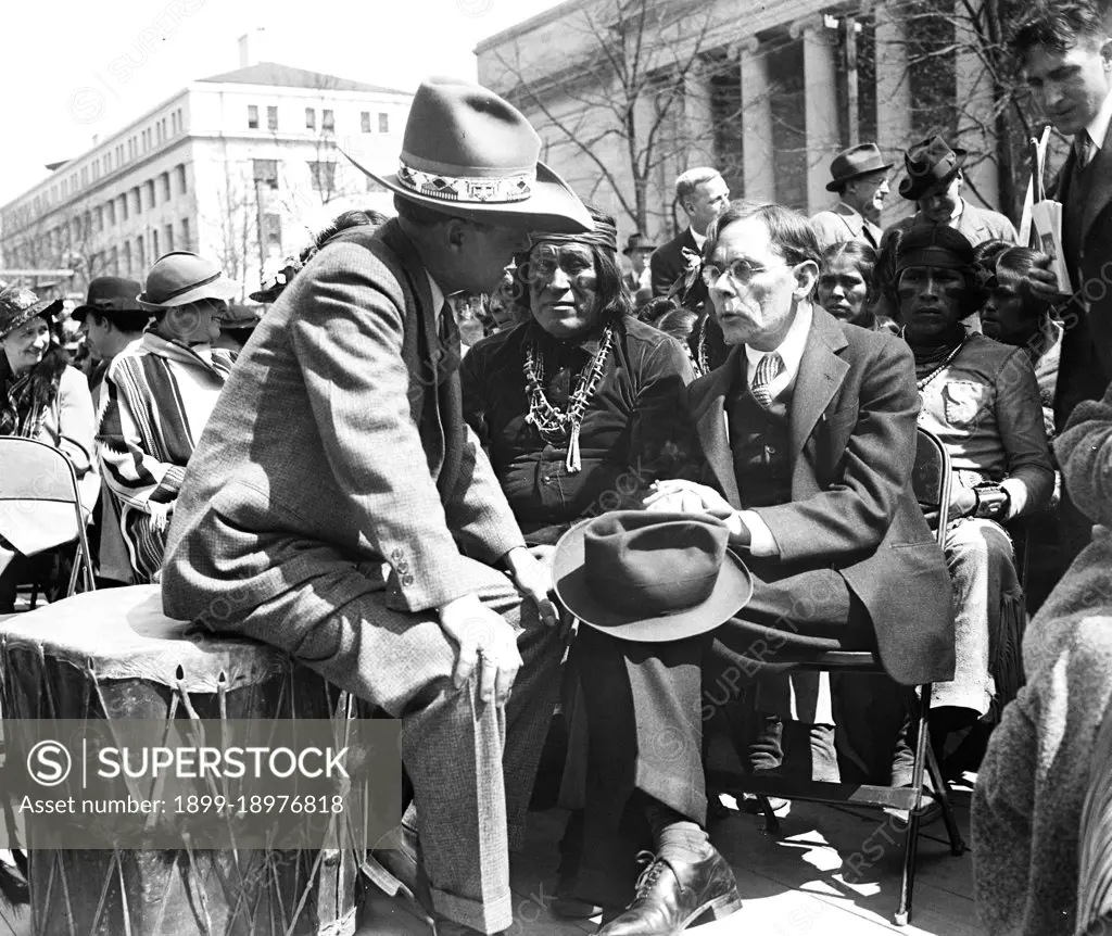 Gathering with Native Americans, Washington, D.C. / Gathering with American Indians in 1930s ca. 1936. 