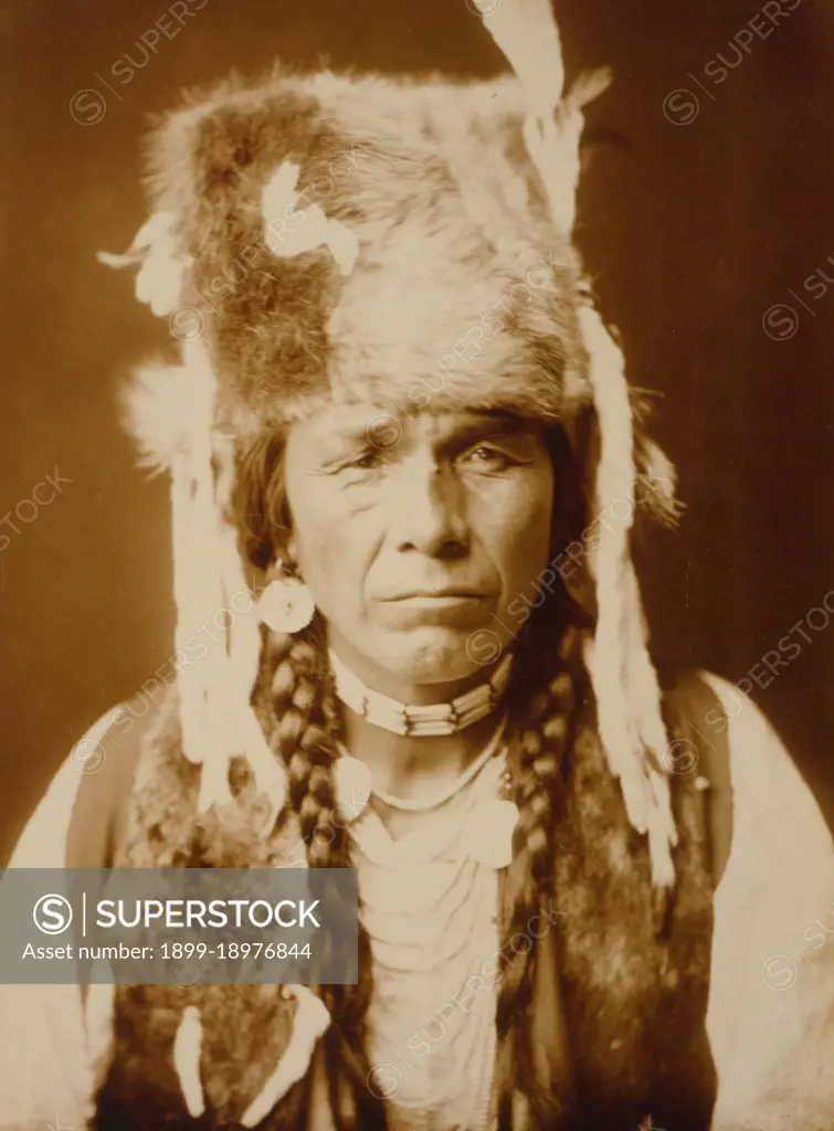 Nez Percé with furcap ca. 1904. 