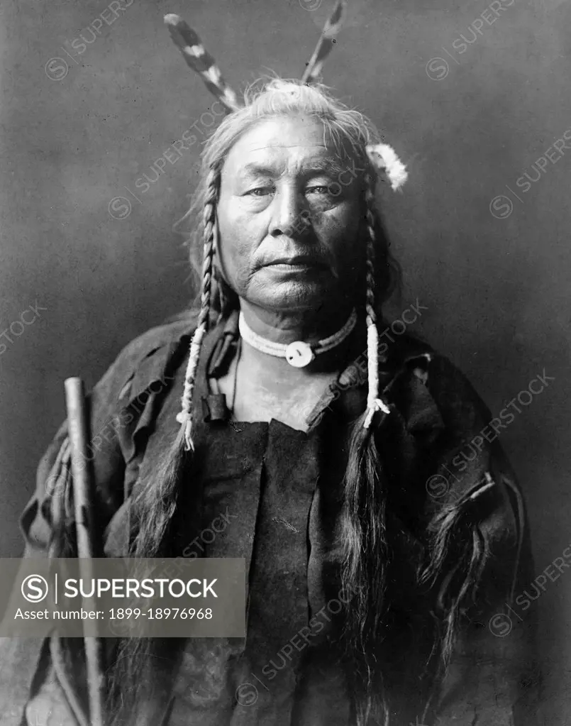 Edward S. Curtis Native American Indians - Eagle Child, Atsina man ca. 1908. 