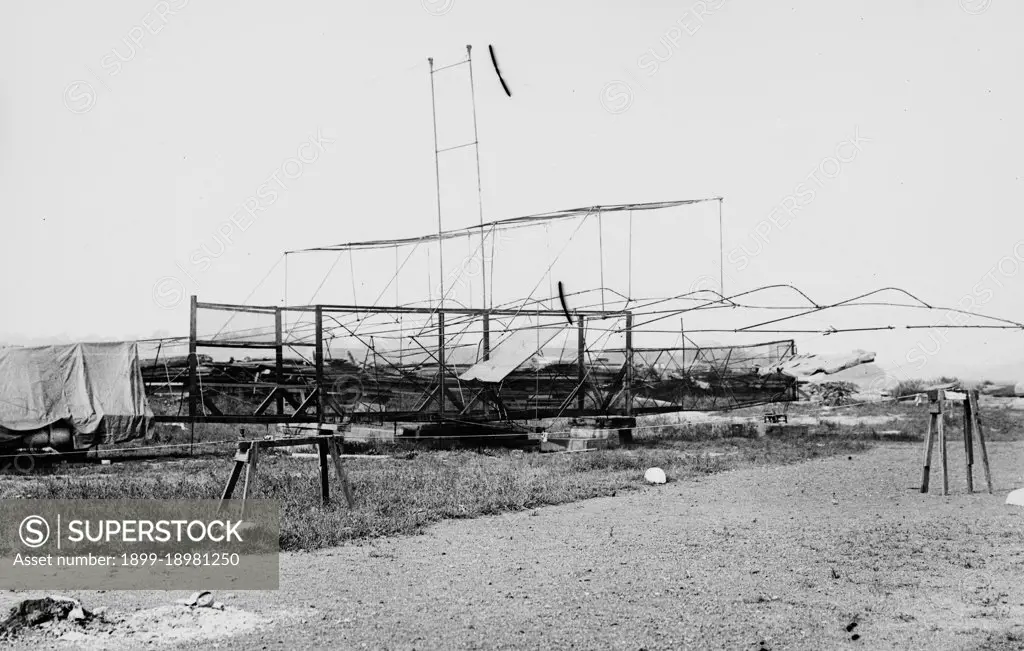 Early aviation history - Meckler-Allen Aeroplane - A biplane intended for transatlantic flight, built by John J. Meckler and C.A. Allen (or Allen Canton)   ca. 1912. 