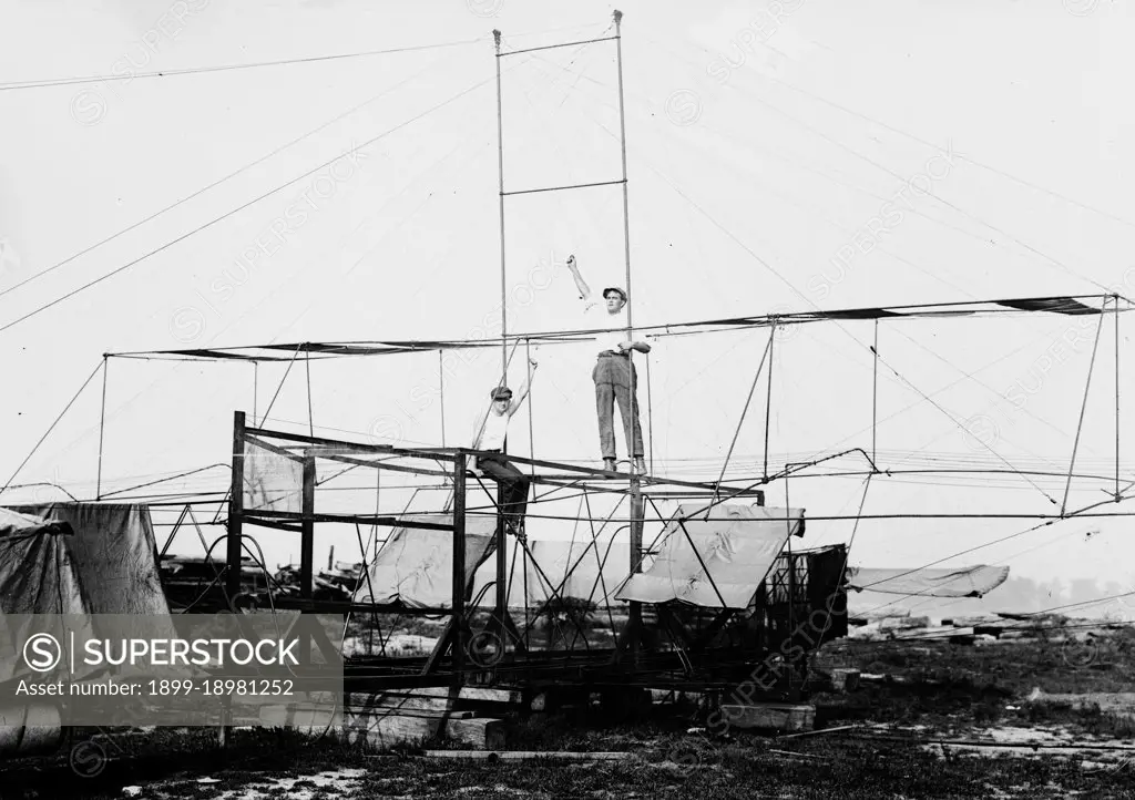 Early aviation history - Meckler-Allen Aeroplane - A biplane intended for transatlantic flight, built by John J. Meckler and C.A. Allen (or Allen Canton)   ca. 1912. 