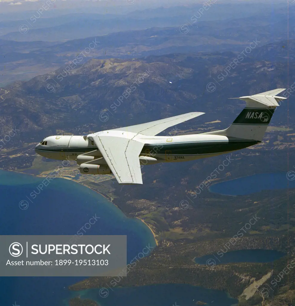 C-141 (NASA-714) Kuipter Airborne Observatory in flight. ca. 1973