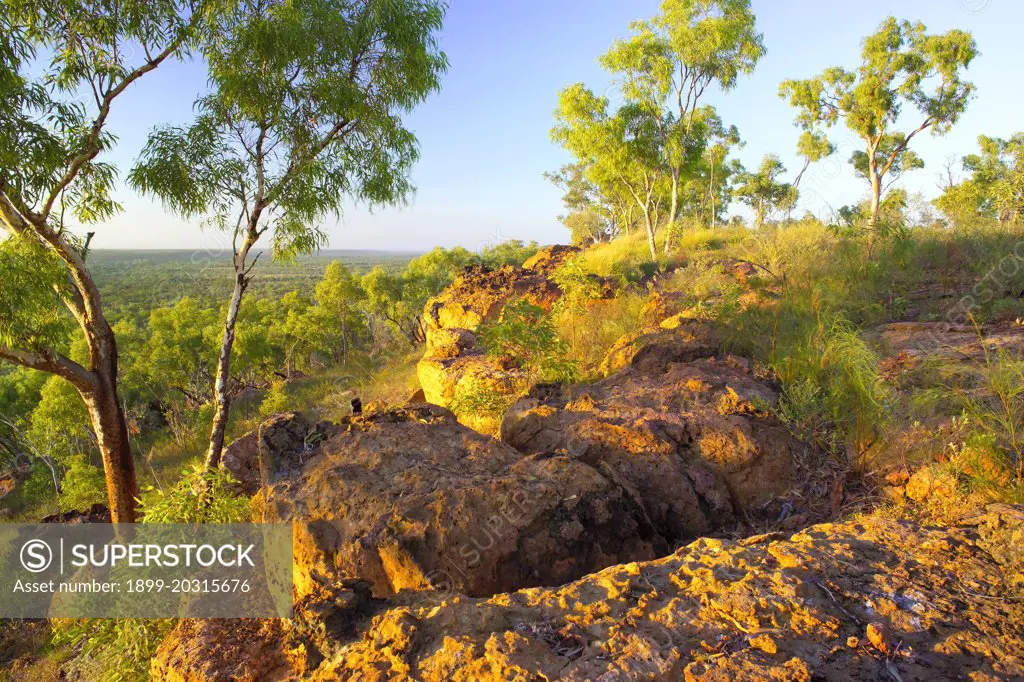 View over Limmen Bight River floodplain from lateritic sandstone, escarpment of central range, Broadmere Station, western Gulf of Carpentaria, Northern Territory.