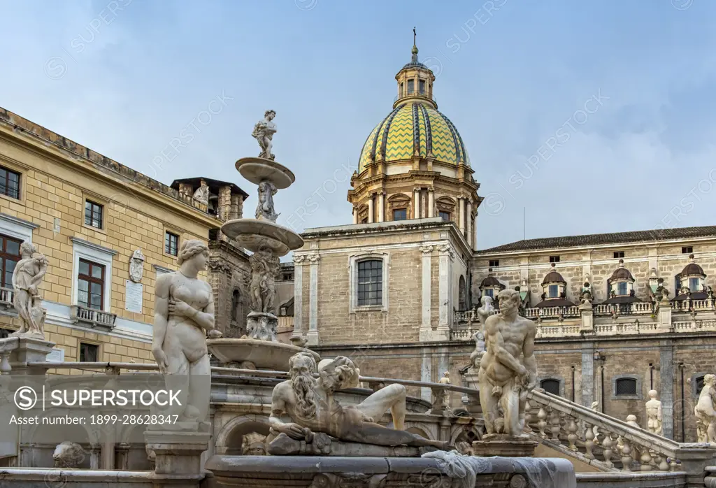 Praetorian Fountain, Piazza Pretoria, Palermo, Sicily, Italy