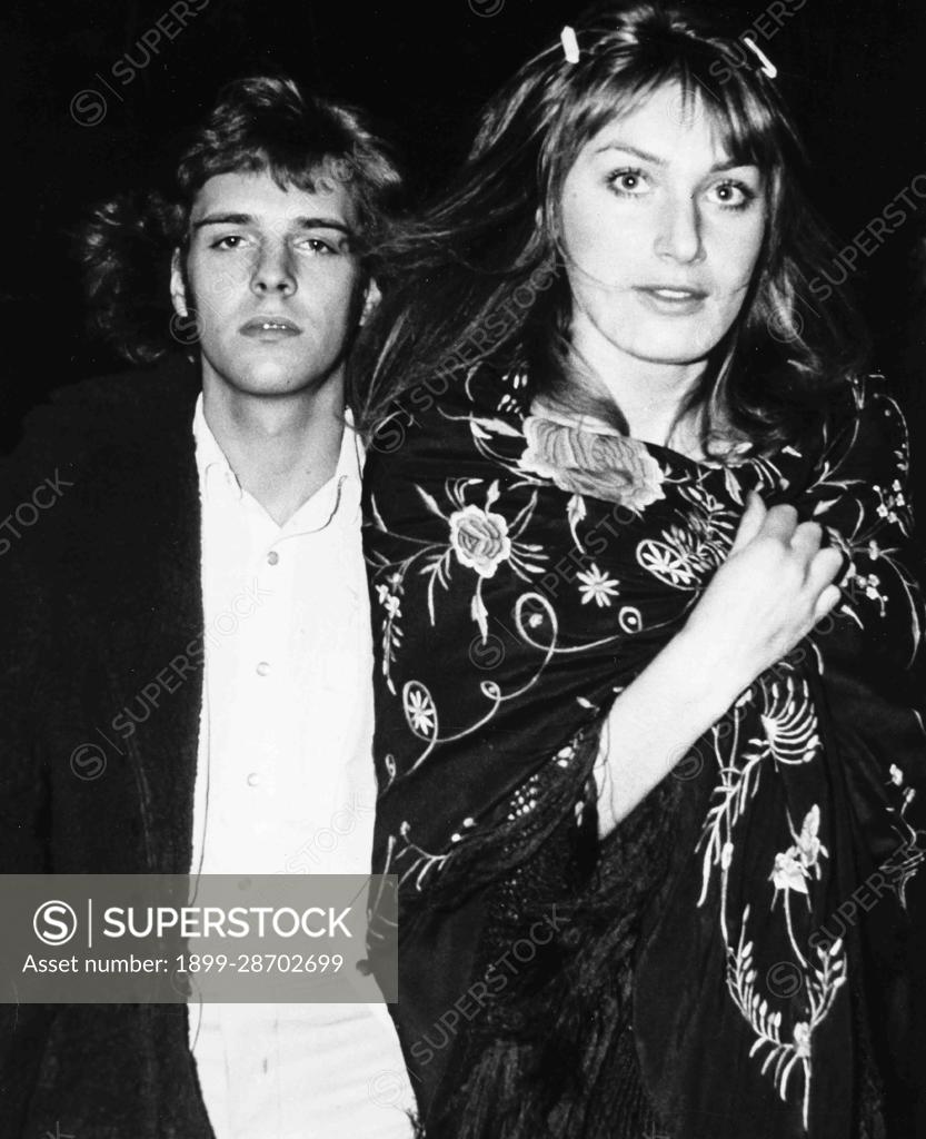 Peter Frampton and Mary Lovett, 70s. - SuperStock