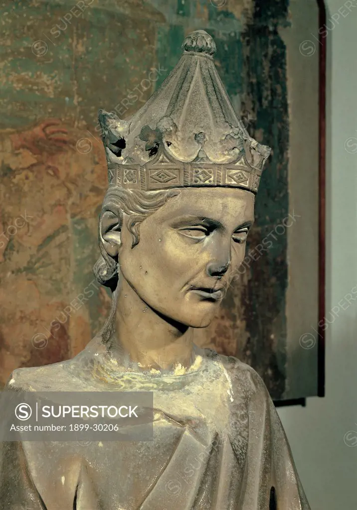 Monument to Henry VII (tomb of Henry VII), by Tino di Camaino, 1315, 14th Century, full relief. Italy, Tuscany, Pisa, Santa Maria Assunta Cathedral. Detail. Face Emperor Henry VII historical personage crown.