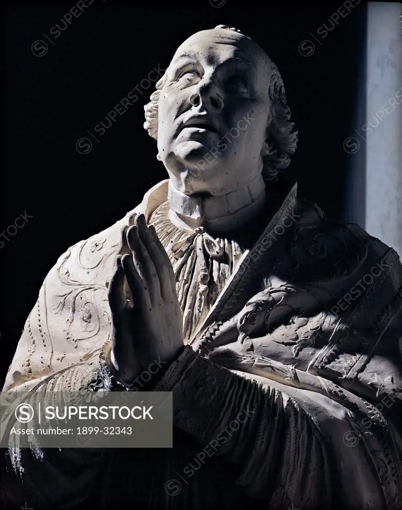 Pius VI Praying, by Canova Antonio, 1817, 19th Century, plaster, full relief. Italy, Veneto, Possagno, Treviso, Canova Plaster Casts Gallery and Canova's Home. Detail. Pope Pius VI hands joined, looking up prayer mantle pluvial surplice embroidery.