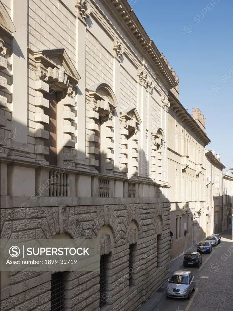 Palazzo Thiene, Vicenza, by Andrea di Pietro della Gondola known as Palladio, 1542 - 1546, 16th Century, Unknow. Italy, Veneto, Vicenza, Palazzo Thiene. Foreshortened view facade Palazzo Thiene arch windows tympanum ashlar-work: rustication pilaster: anta balustrades: banisters (2009 photograph).