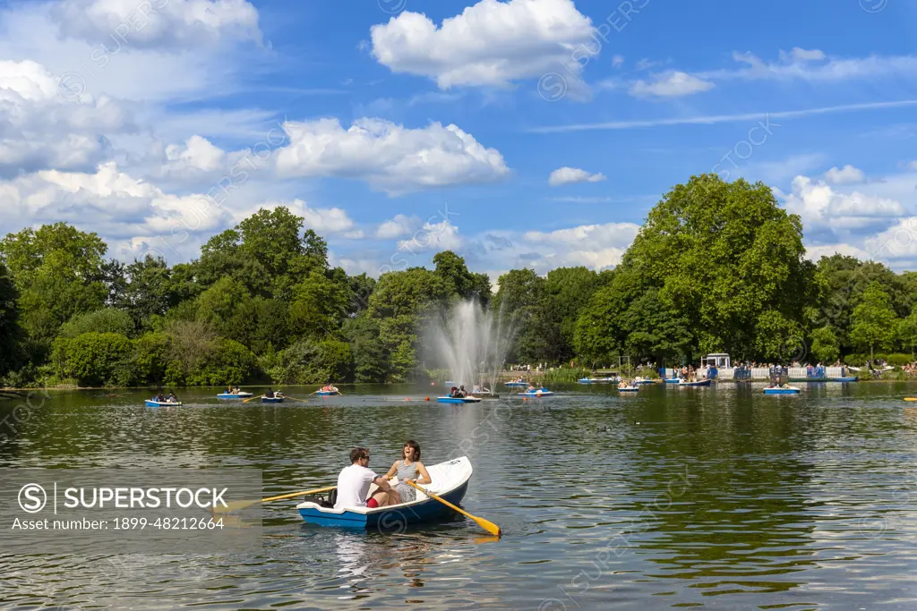 The West Boating Lake in Victoria Park, Hackney, London, UK.