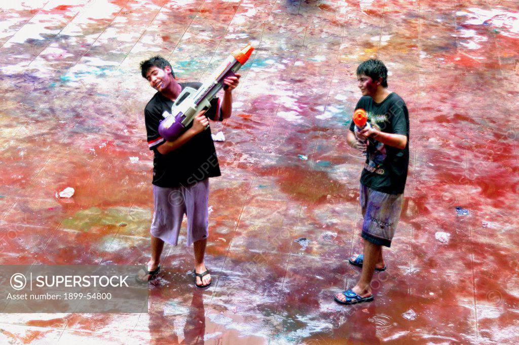 holi colors india mumbai maharashtra