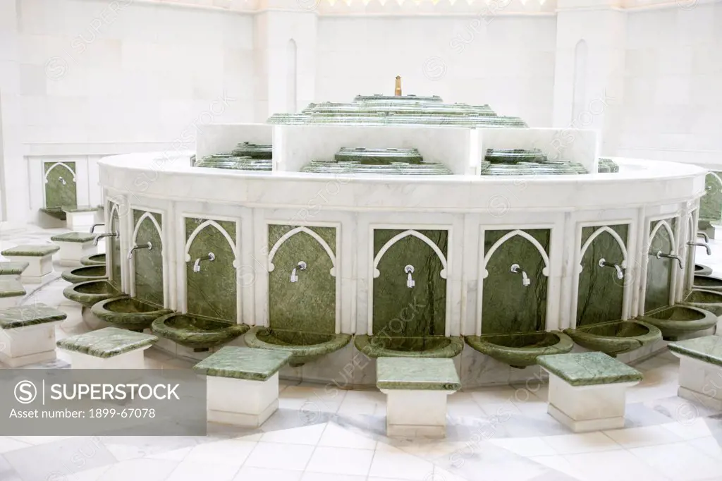 Sheikh Zayed Grand Mosque. Ablution area.