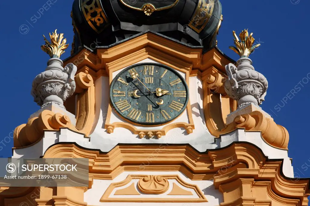 The baroque exterior of Melk Abbey