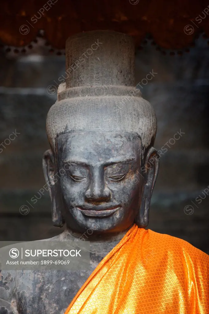 Vishnu Statue. Angkor Wat.