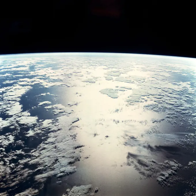 (27 June-4July 1982) --- Sunglint reflects off the water of the North Atlantic Ocean in an area to the east of the Bahamas Islands sometimes called the Sargasso Sea.