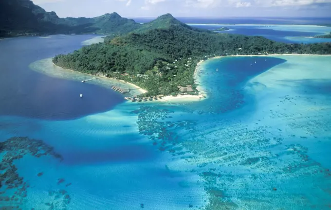 French Polynesia. Tahiti, Bora Bora, Motu