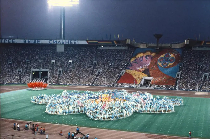 Closing ceremony of the Moscow's olympic games, held in Moscow from July 19 to August 3, 1980. Moscow, Russian Federation, 1980