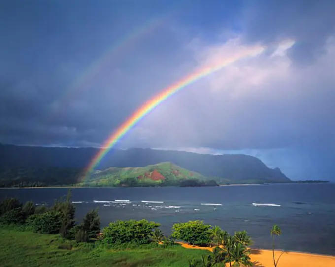 Rainbow at Hanalei Bay  Most Beautiful Bay in Hawaii  Island of Kauai  Hawaii