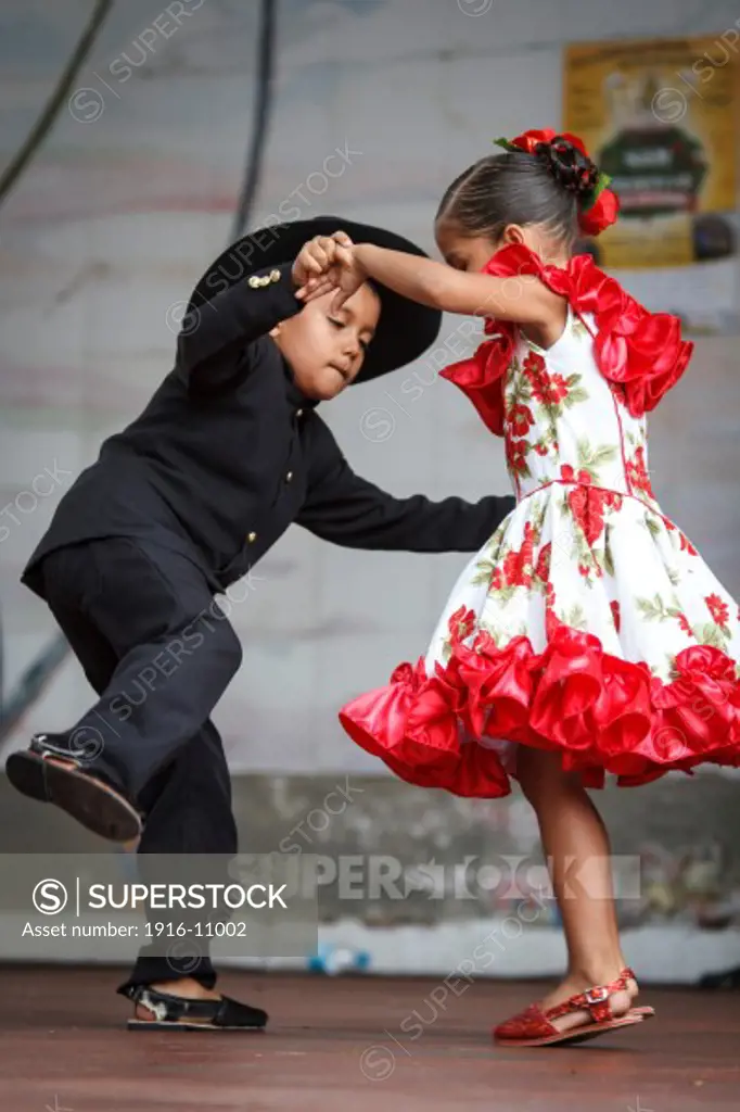 Folkloric dances: children dancing joropo.