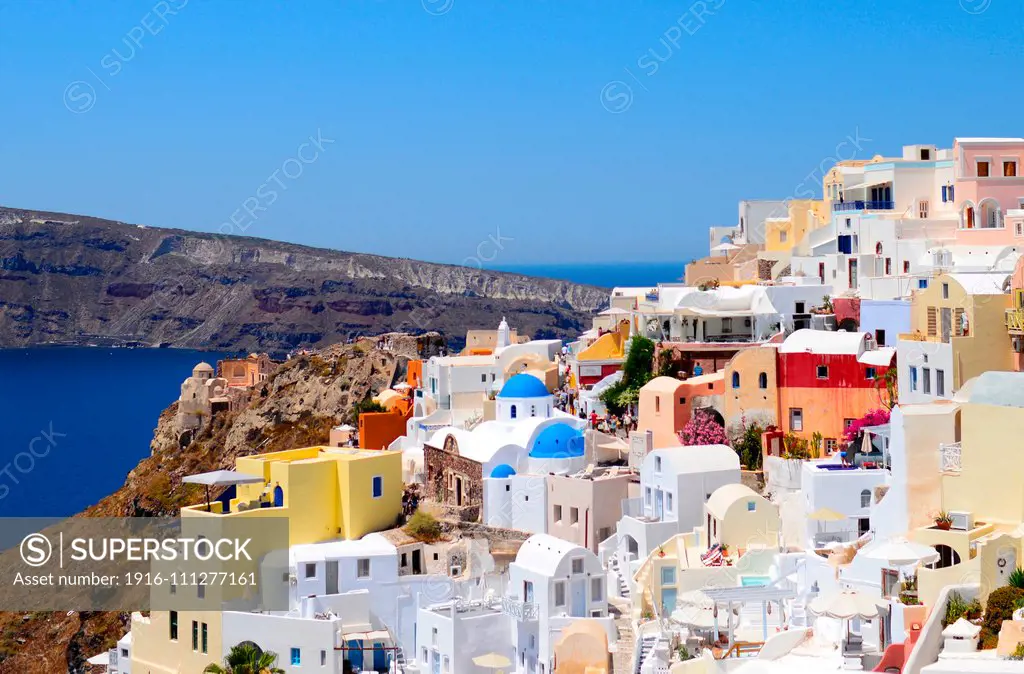 Hillside buildings in Oia, Santorini, Greek Islands, Greece