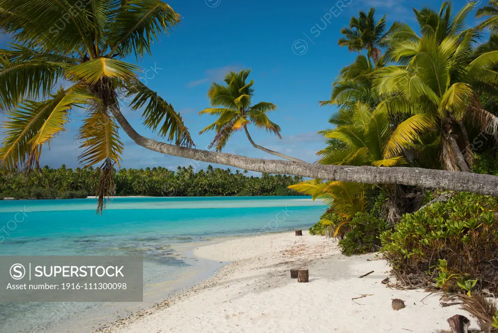 Aitutaki. Cook Island. Polynesia. South Pacific Ocean. Beach in One Foot Island. One Foot Island is asmall island in the district of Aitutaki of the Cook Islands in Australia. It is also known as Tapuaetai and is one of 22 islands of the atoll. You can only reach this island via a short boat trip from the main island. It is said that One Foot Island gives the visitors the best view of the Aitutaki lagoon. It was awarded Australia’s Leading Beach” at the World Travel Awards held in Sydney in Jun