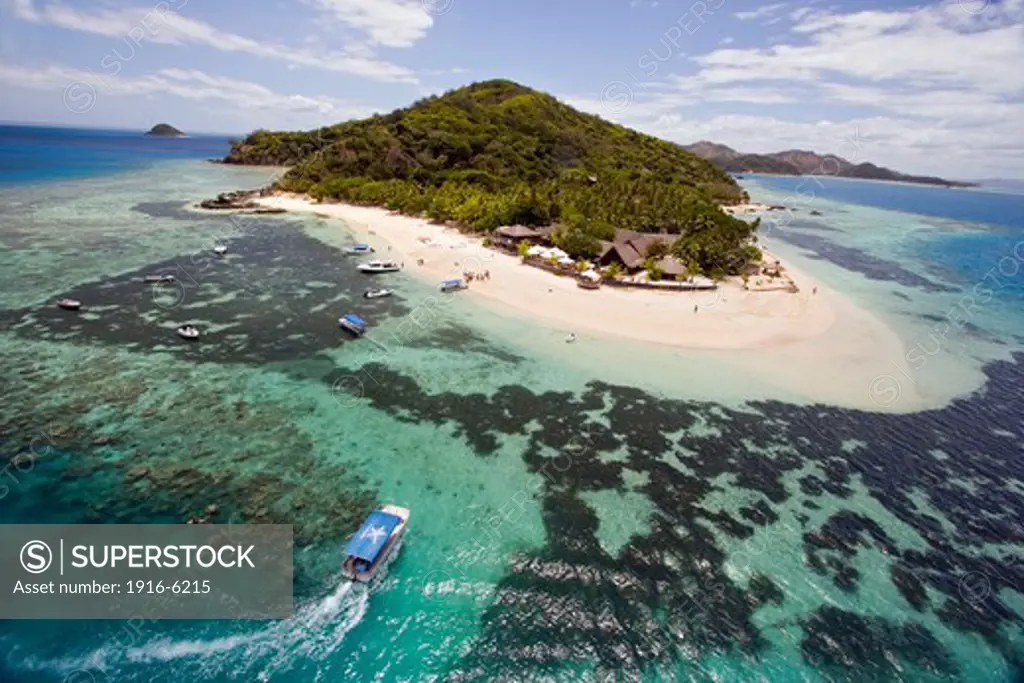 Fiji, aerial view of reef off Castaway Island in Mamanuca Region of Fiji